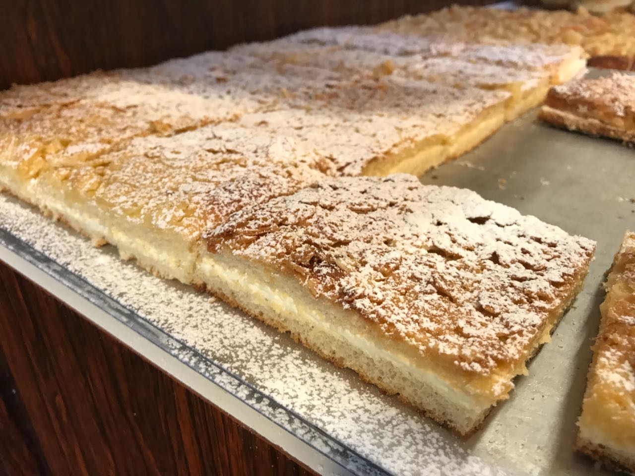 Konditorei Euringer - ein Bienenstich zum Verlieben