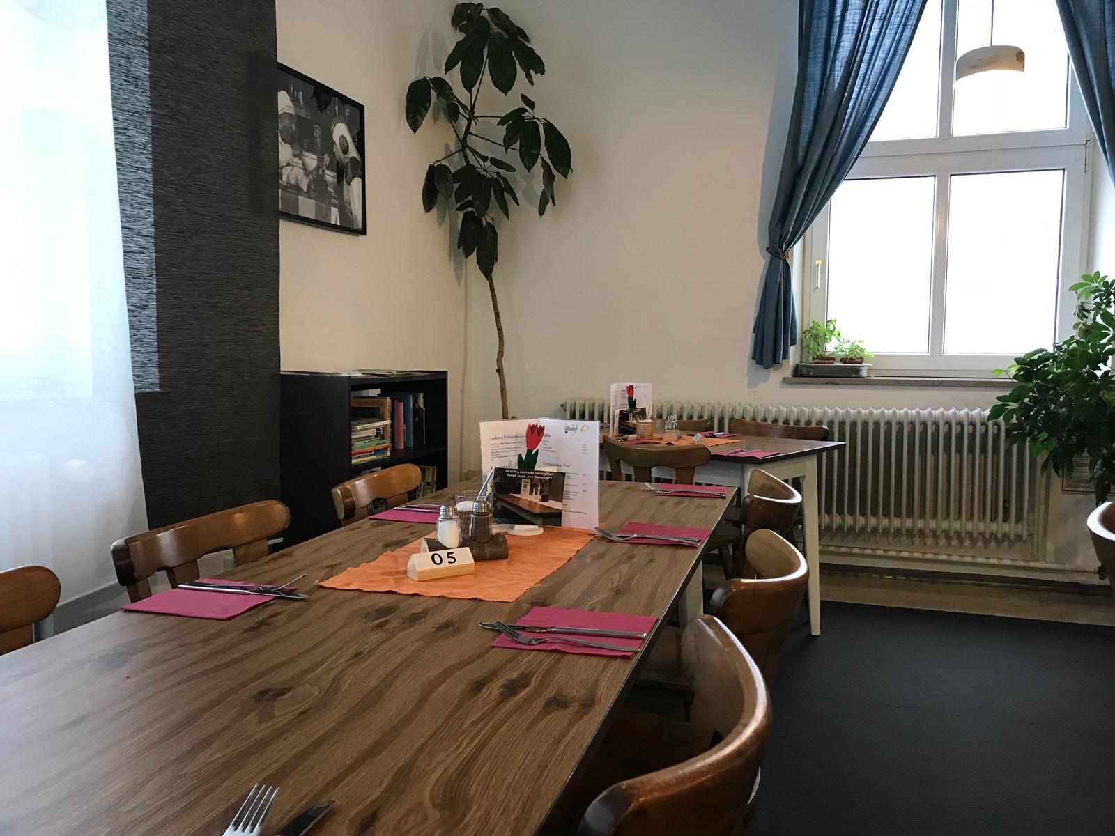 innerhalb des Geländes des gfi an der Ulmer Straße