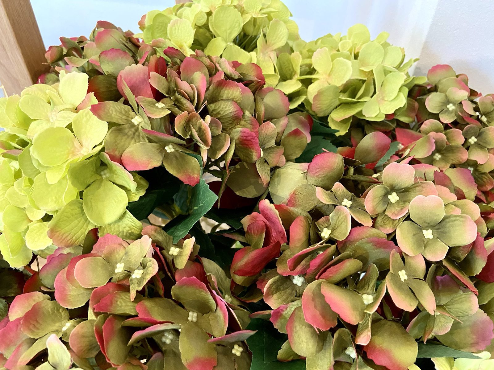 Hortensien aus Seide