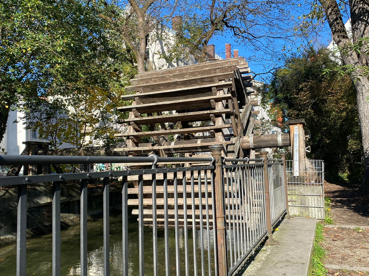 Wasser-Spaziergang am Sonntag – Augsburg - vom Roten Tor zur Stadtmetzg