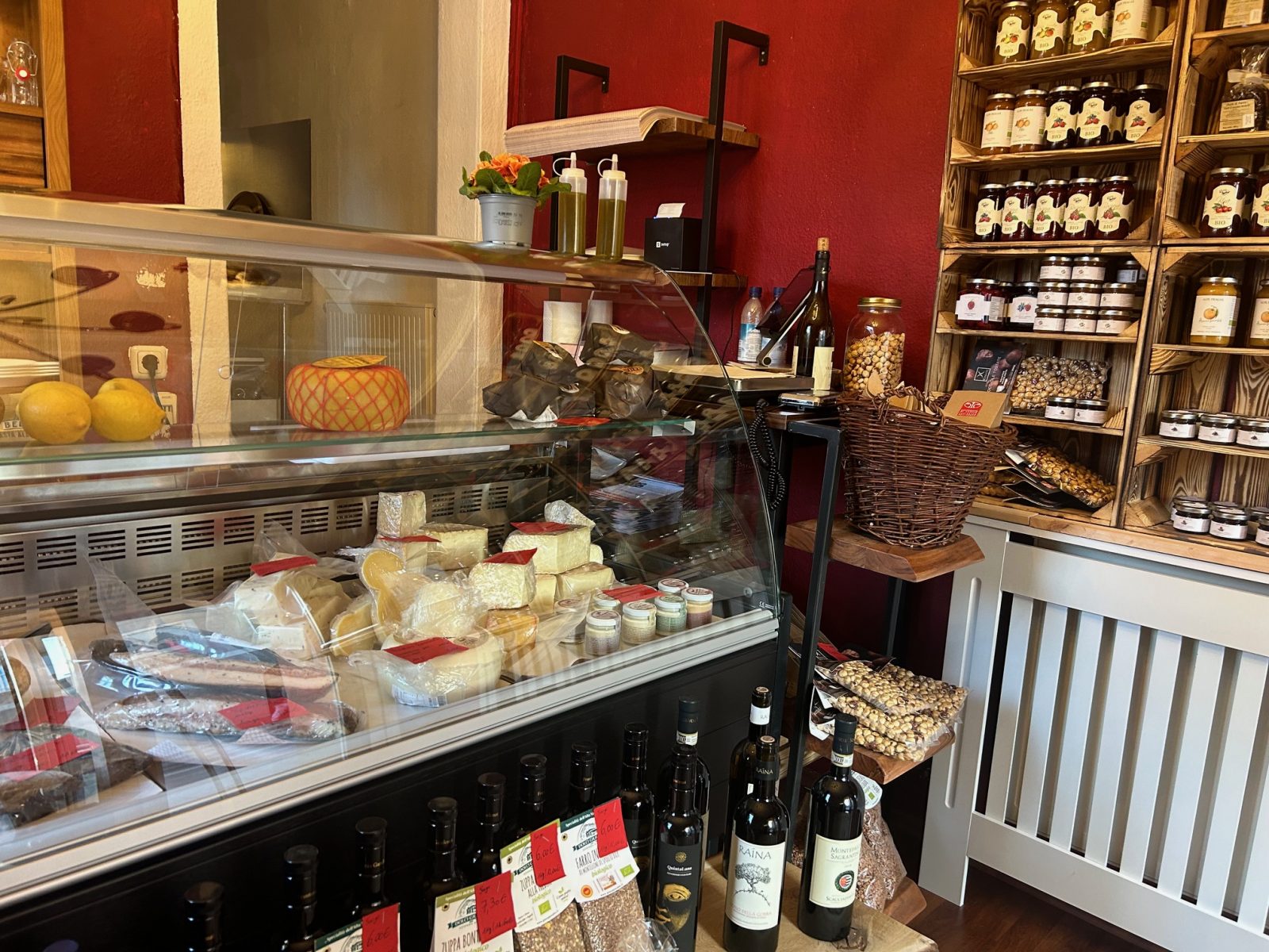 Pasta über Marmeladen und sehr guten Öle