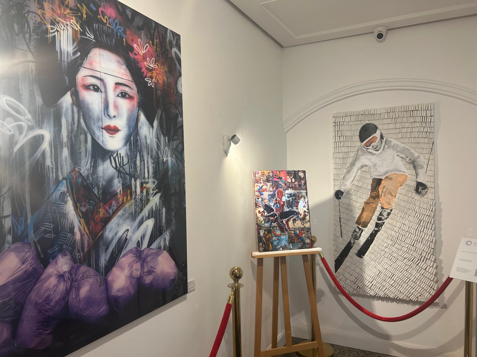 umfassendes Angebot von Kunstwerken in der Maximilianstraße 54